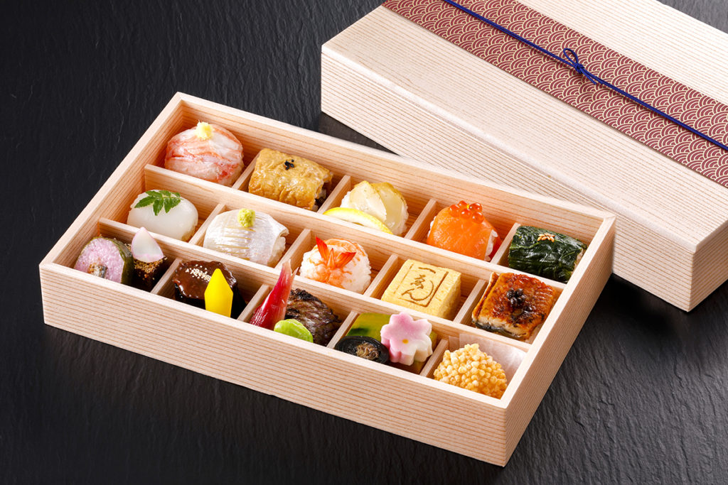 豆手まり弁当